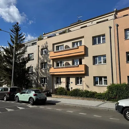 6 Apartment